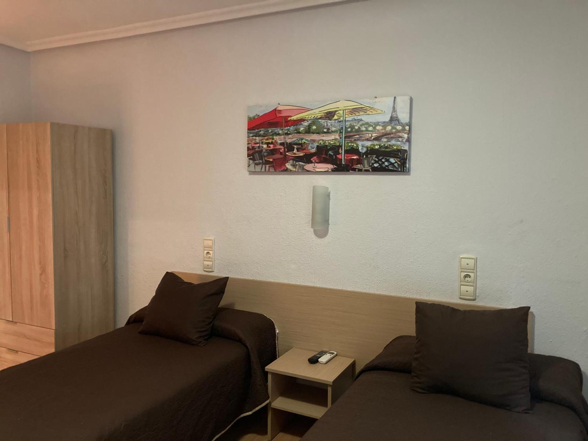 Economy Twin Room