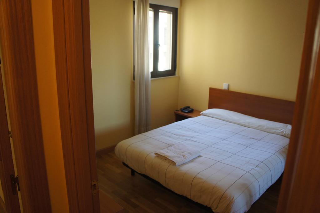 Apartamento con balcón