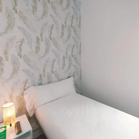 Hostal Gonzala By Gaiarooms-3