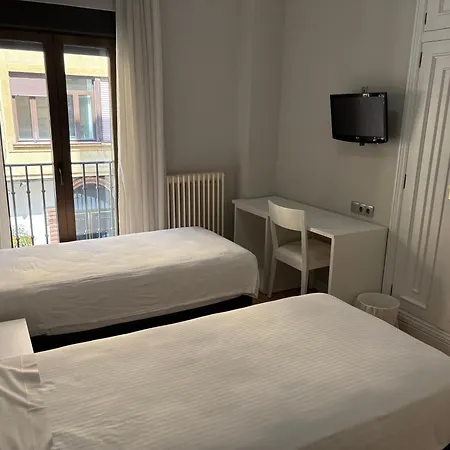 Hotel Amefa-3