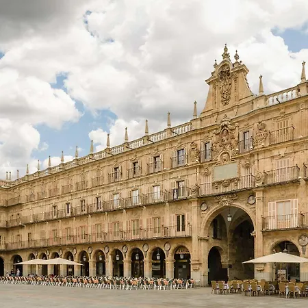 Salamanca Luxury Plaza-2
